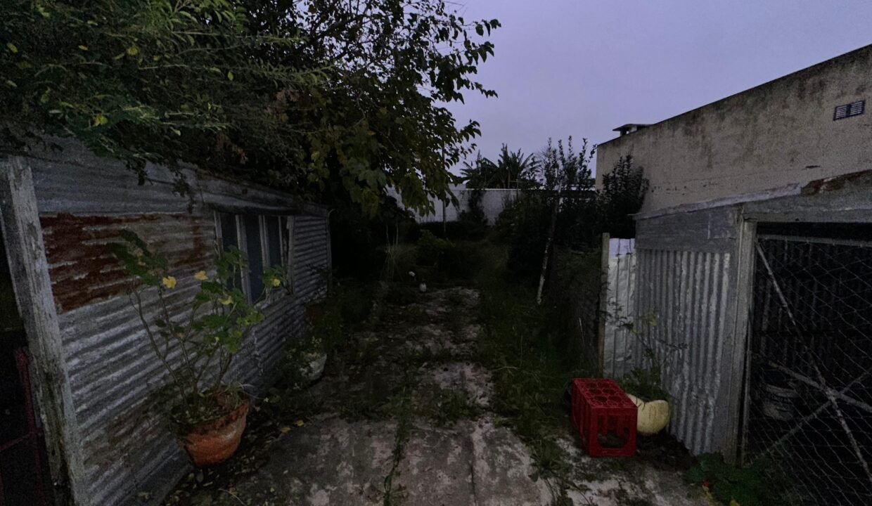 902fc195-b3c4-4fdf-857d-b093c23d9ba3