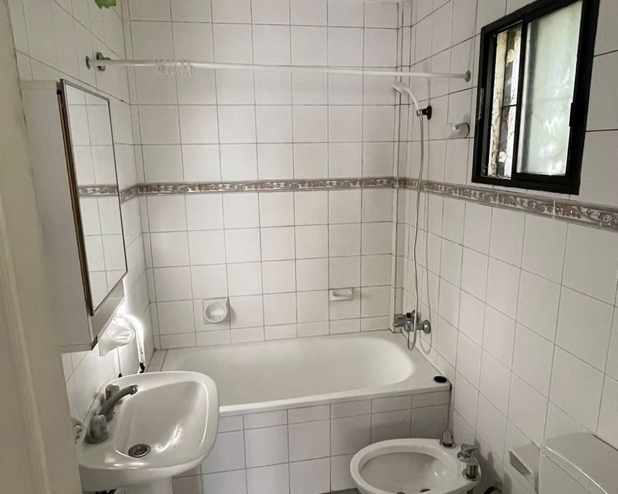 d828be33-63a1-4e97-b698-914744e0495c