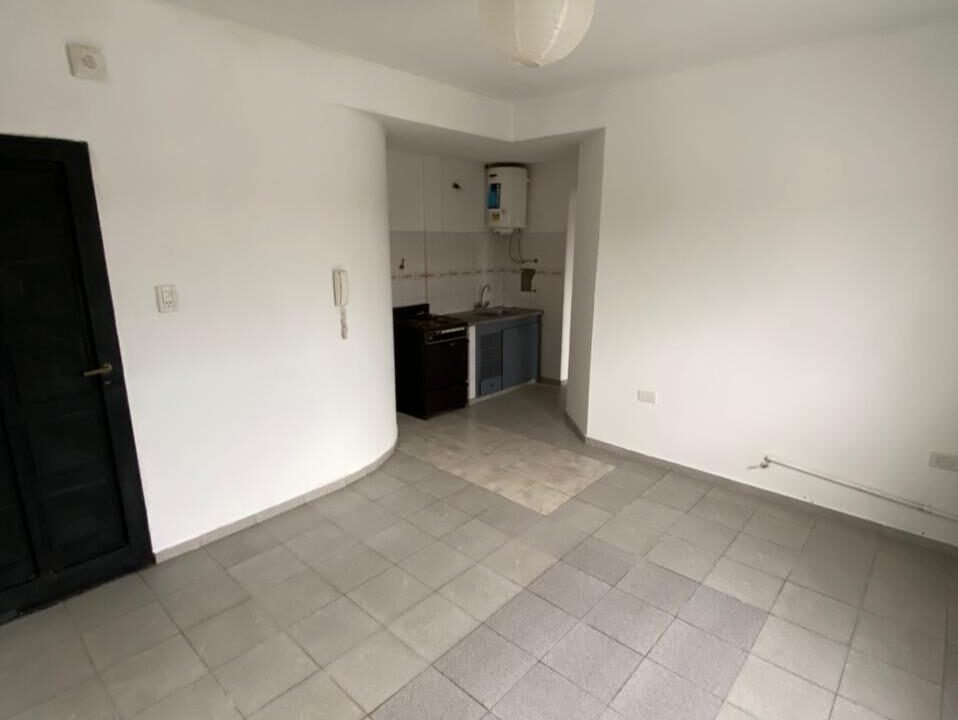 c5e75b5f-5740-427a-b4f7-0bd083f78f7b