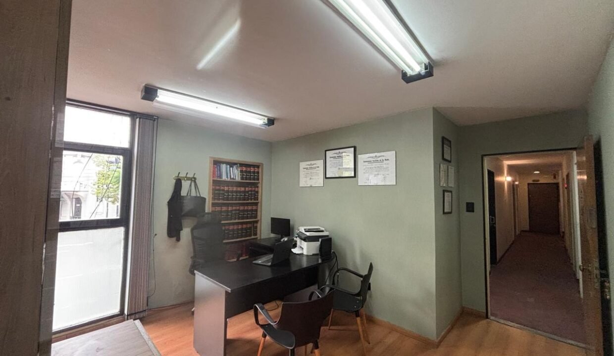 7a6113bf-55f9-4dc0-837d-ed5147691d6d