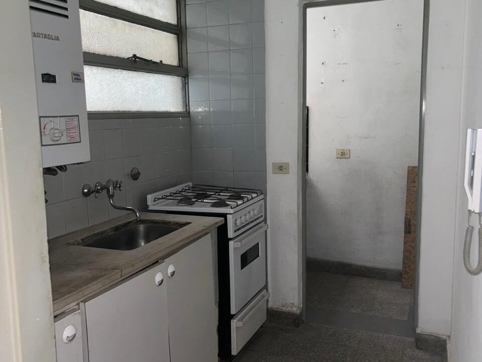 f4fbd740-6cd9-4102-9a2c-94b75cc6c842